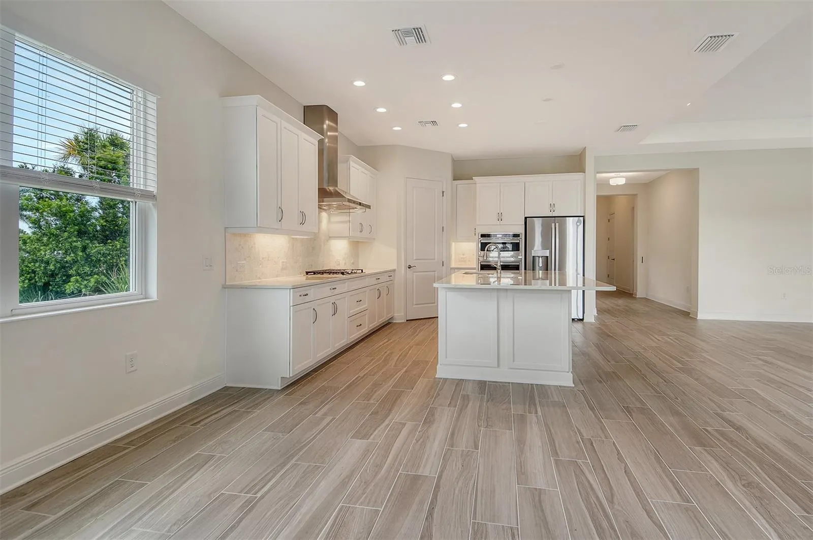 18736 TOULON CT