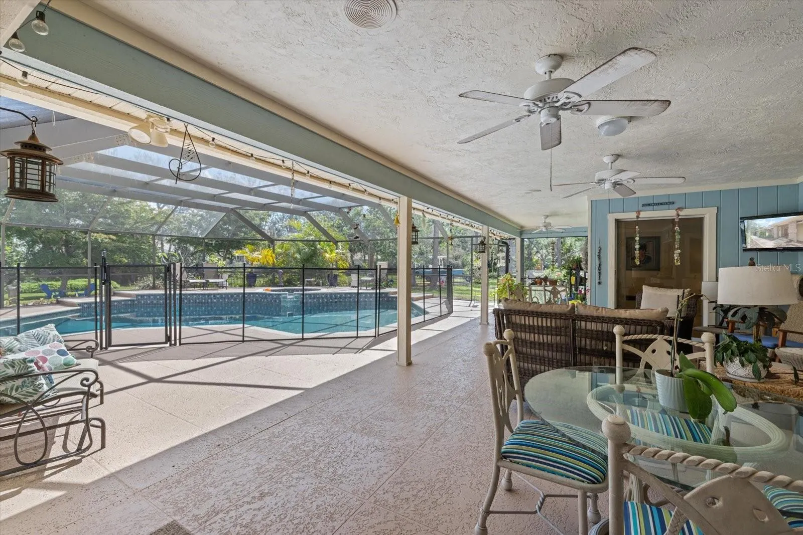 201 EAGLENOOK WAY