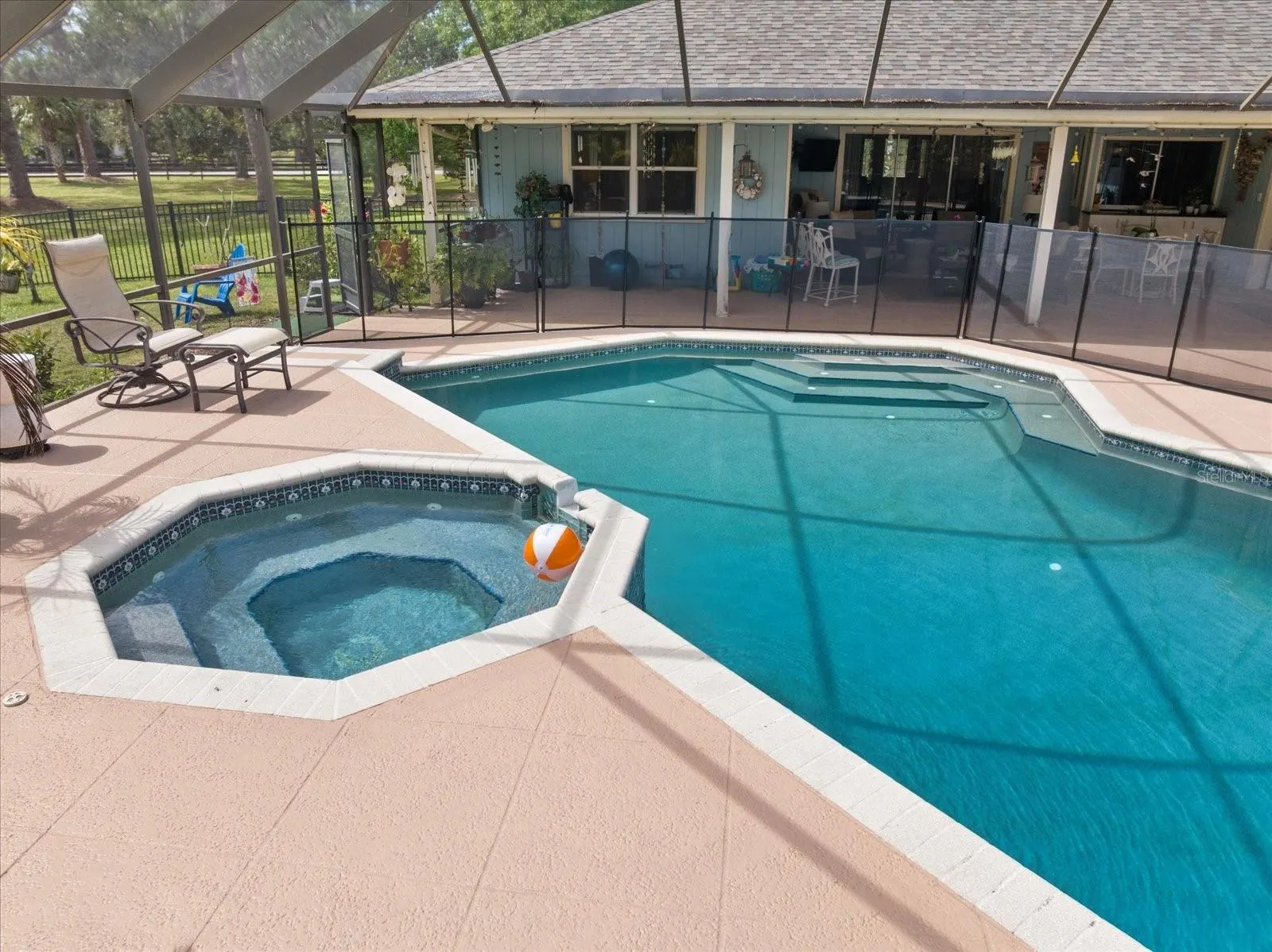 201 EAGLENOOK WAY