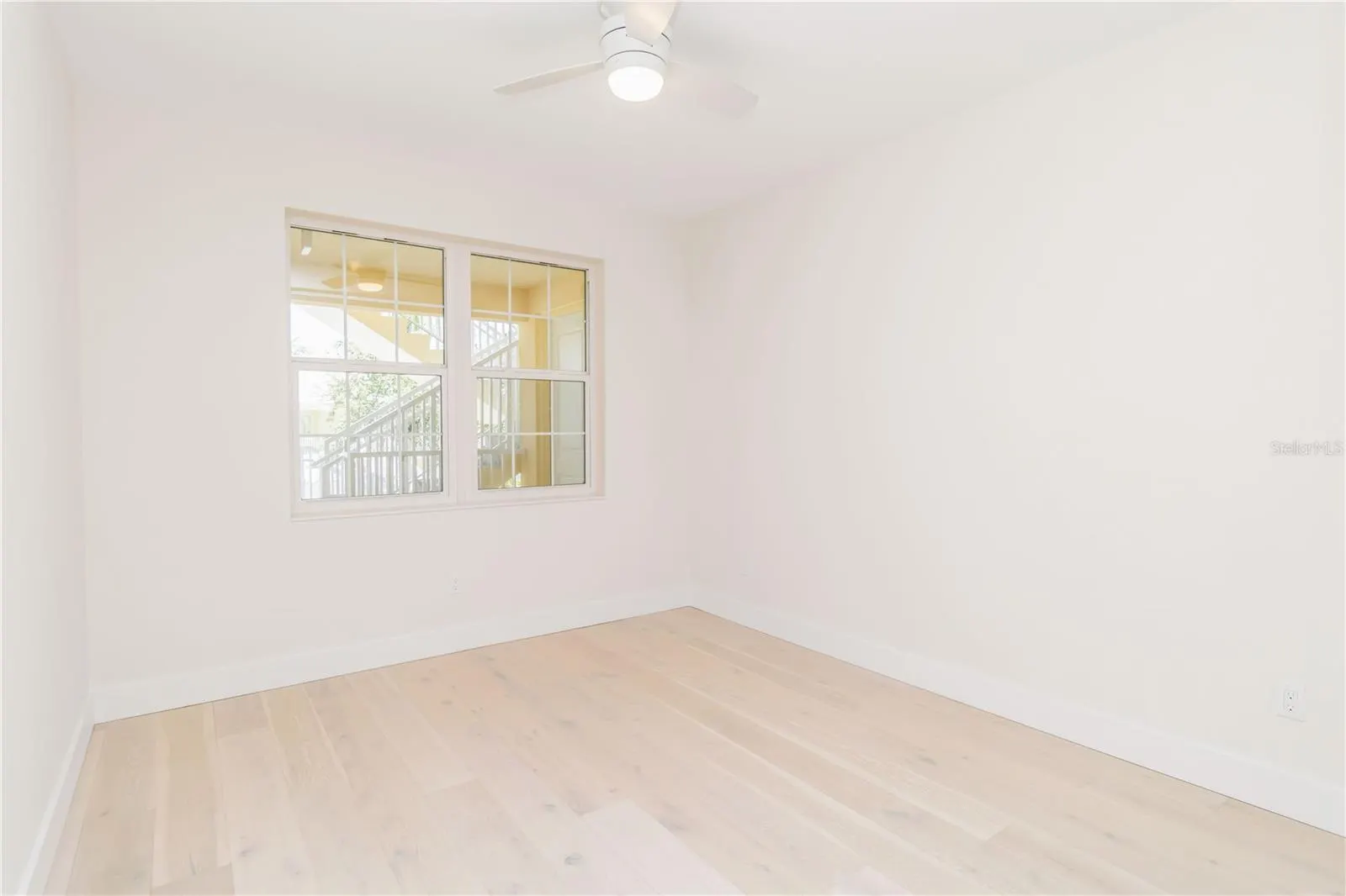 280 HIDDEN BAY DR #202, #202