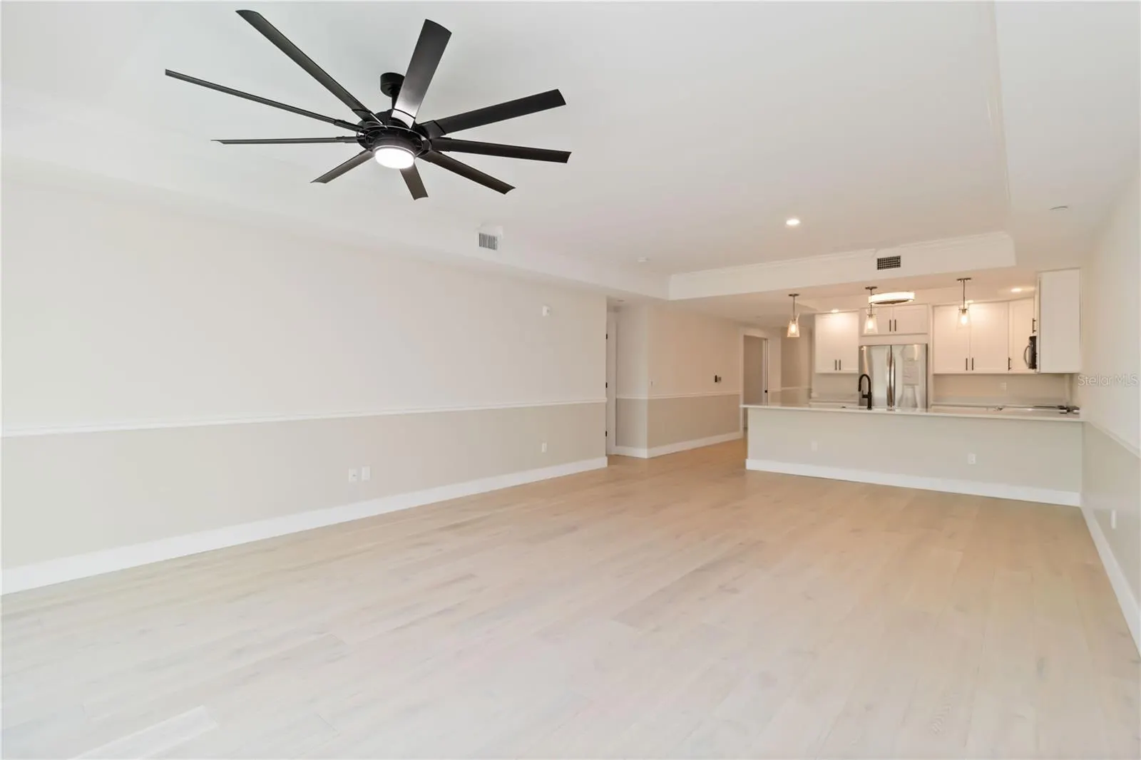 280 HIDDEN BAY DR #202, #202