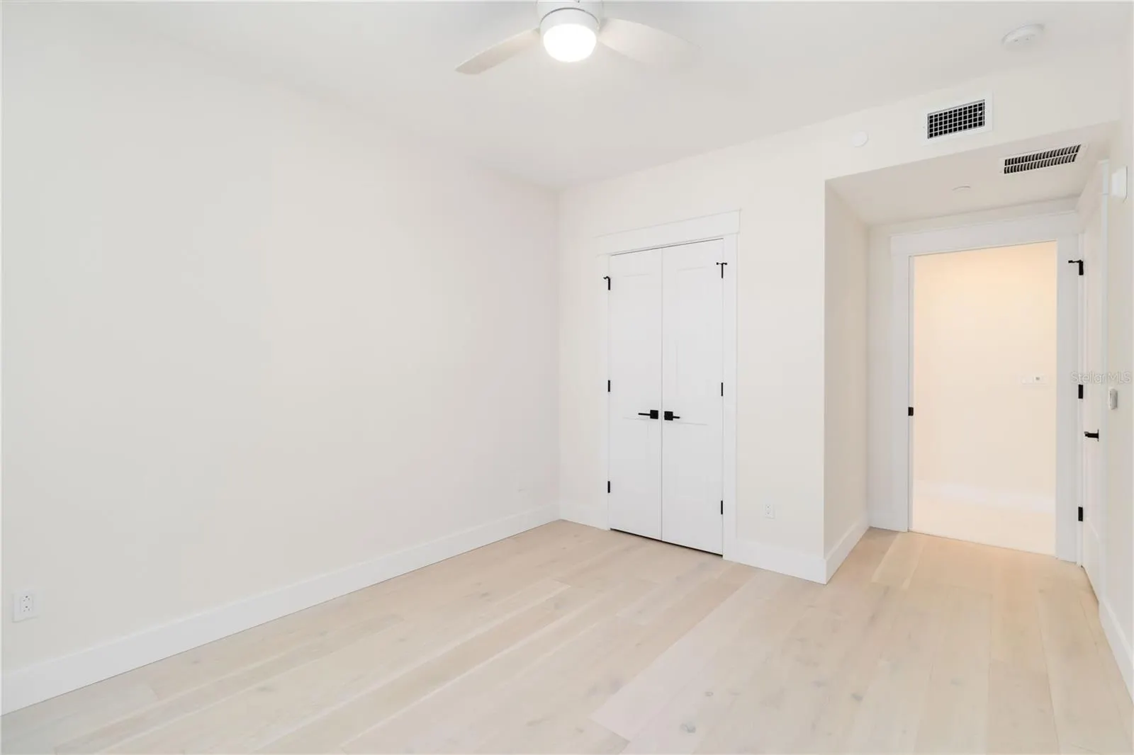 280 HIDDEN BAY DR #202, #202