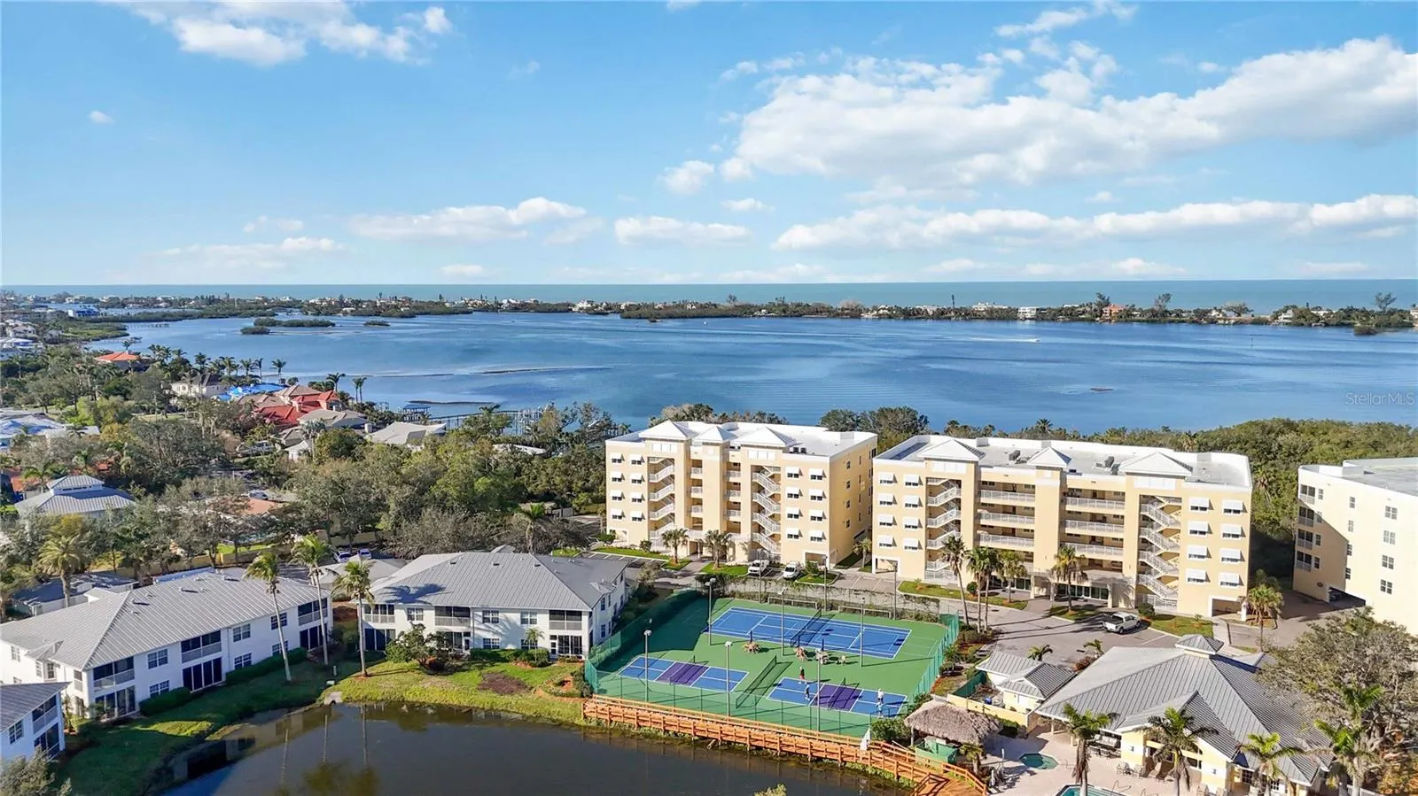 280 HIDDEN BAY DR #202, #202