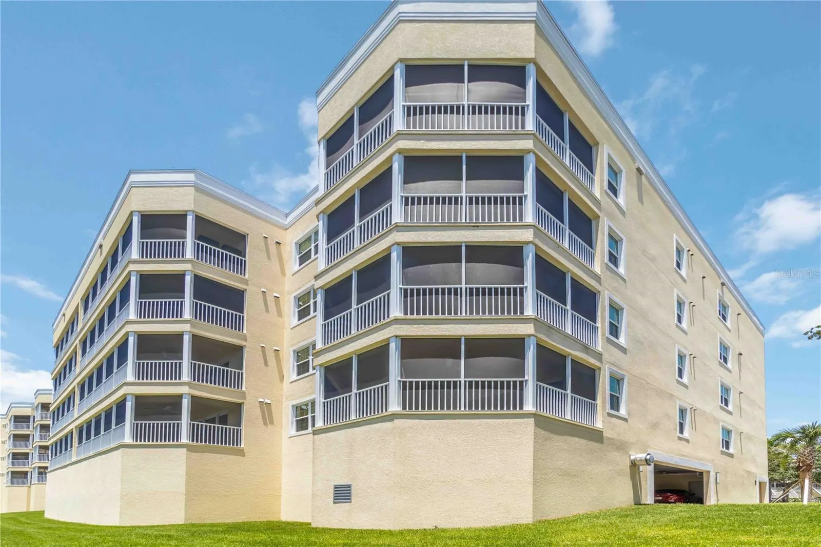 280 HIDDEN BAY DR #202, #202