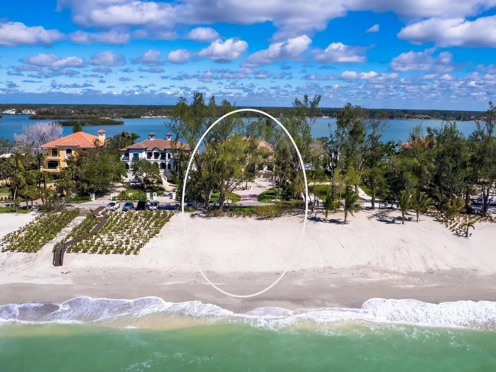 1216 N CASEY KEY RD