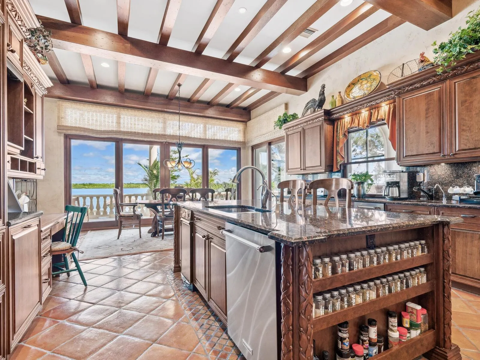1216 N CASEY KEY RD