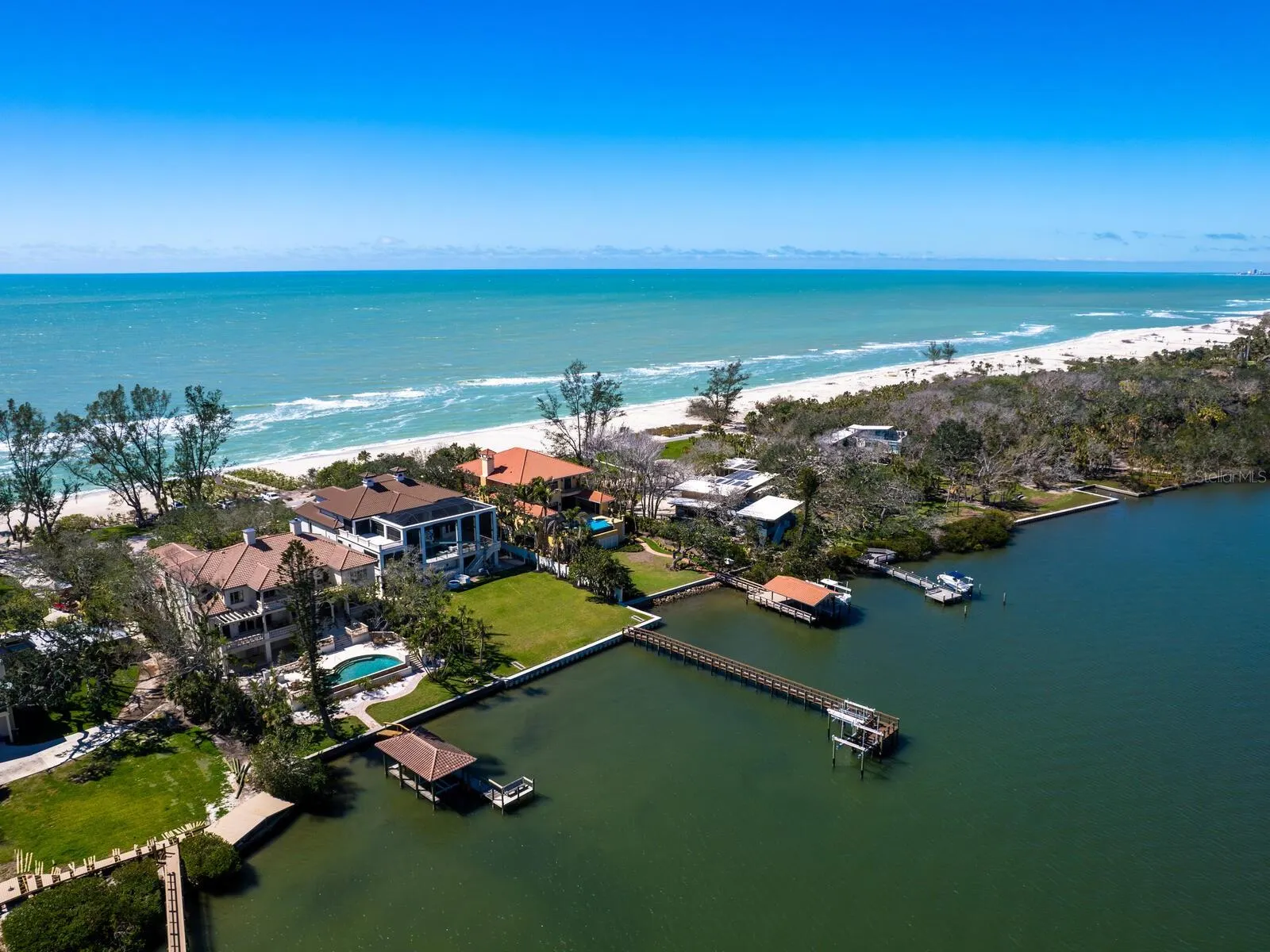 1216 N CASEY KEY RD