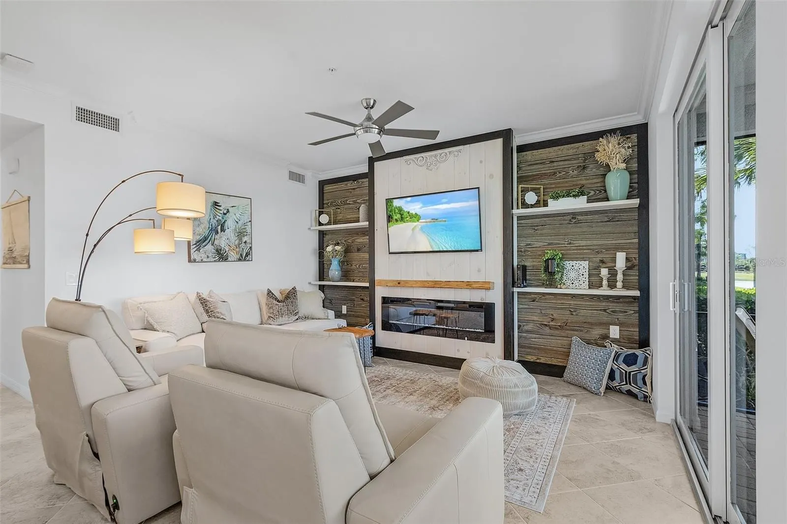 14061 HERITAGE LANDING BLVD #412, #412