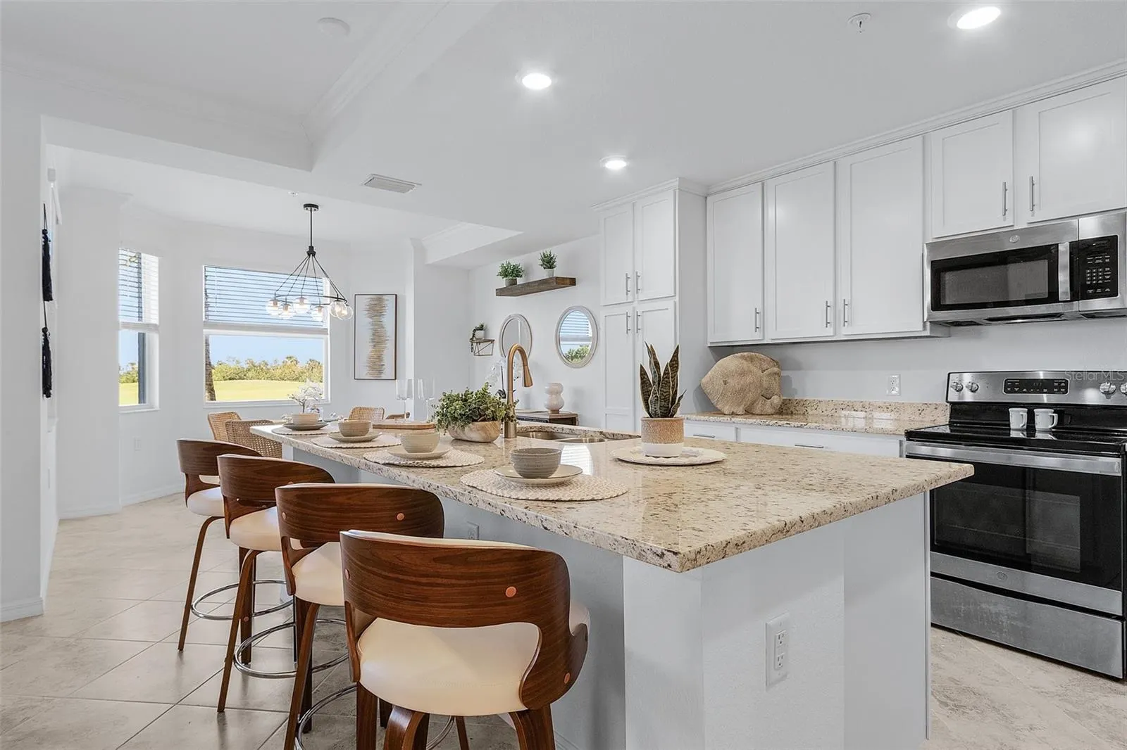 14061 HERITAGE LANDING BLVD #412, #412