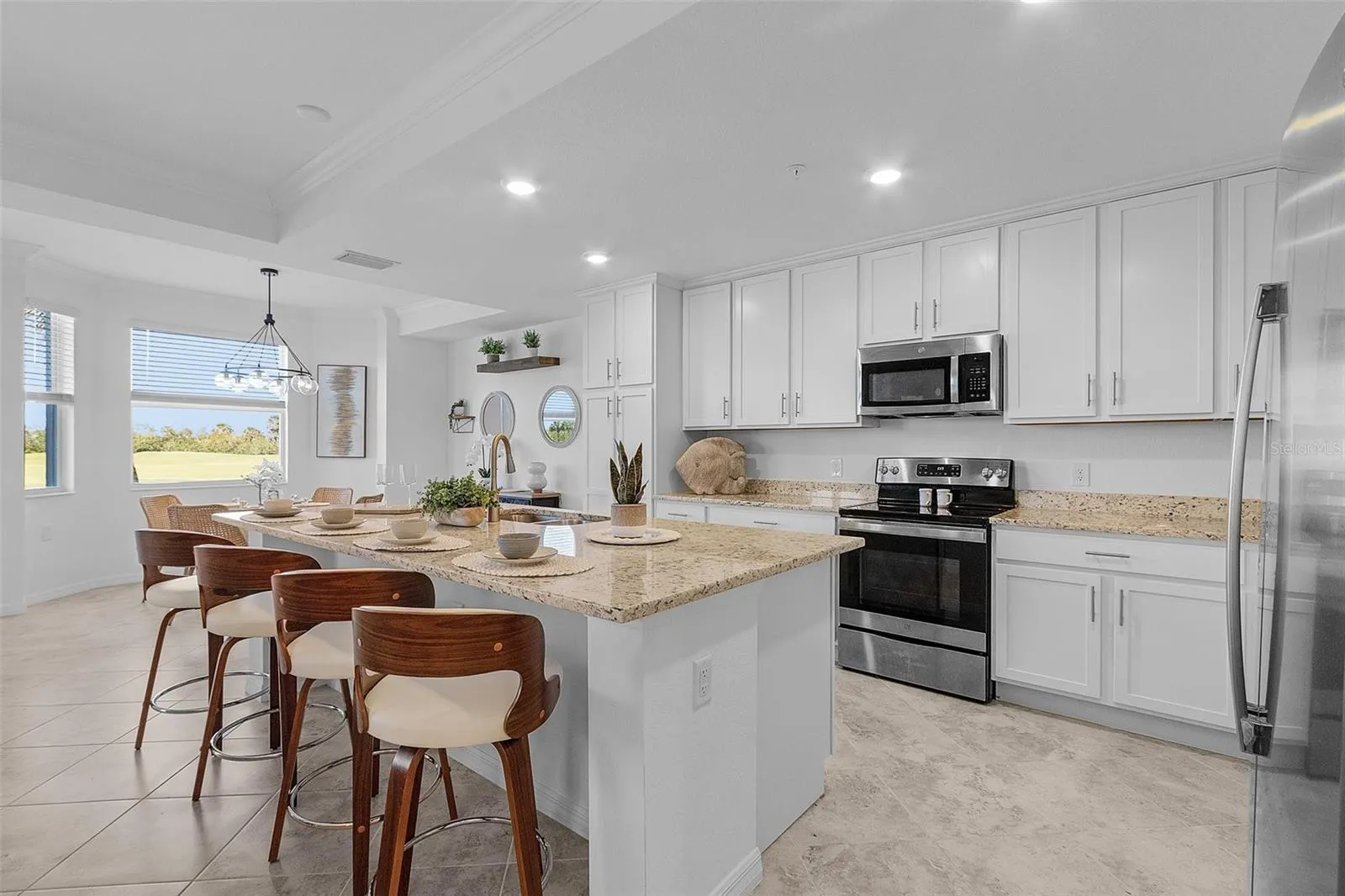 14061 HERITAGE LANDING BLVD #412, #412