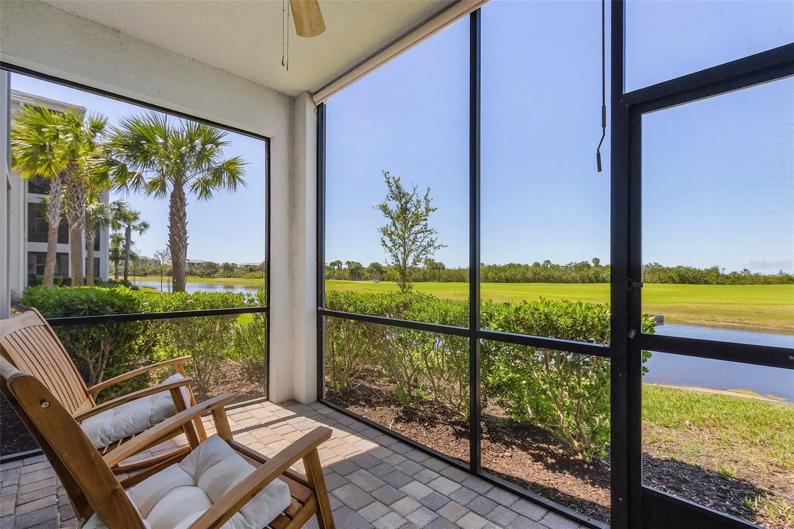 14061 HERITAGE LANDING BLVD #412, #412