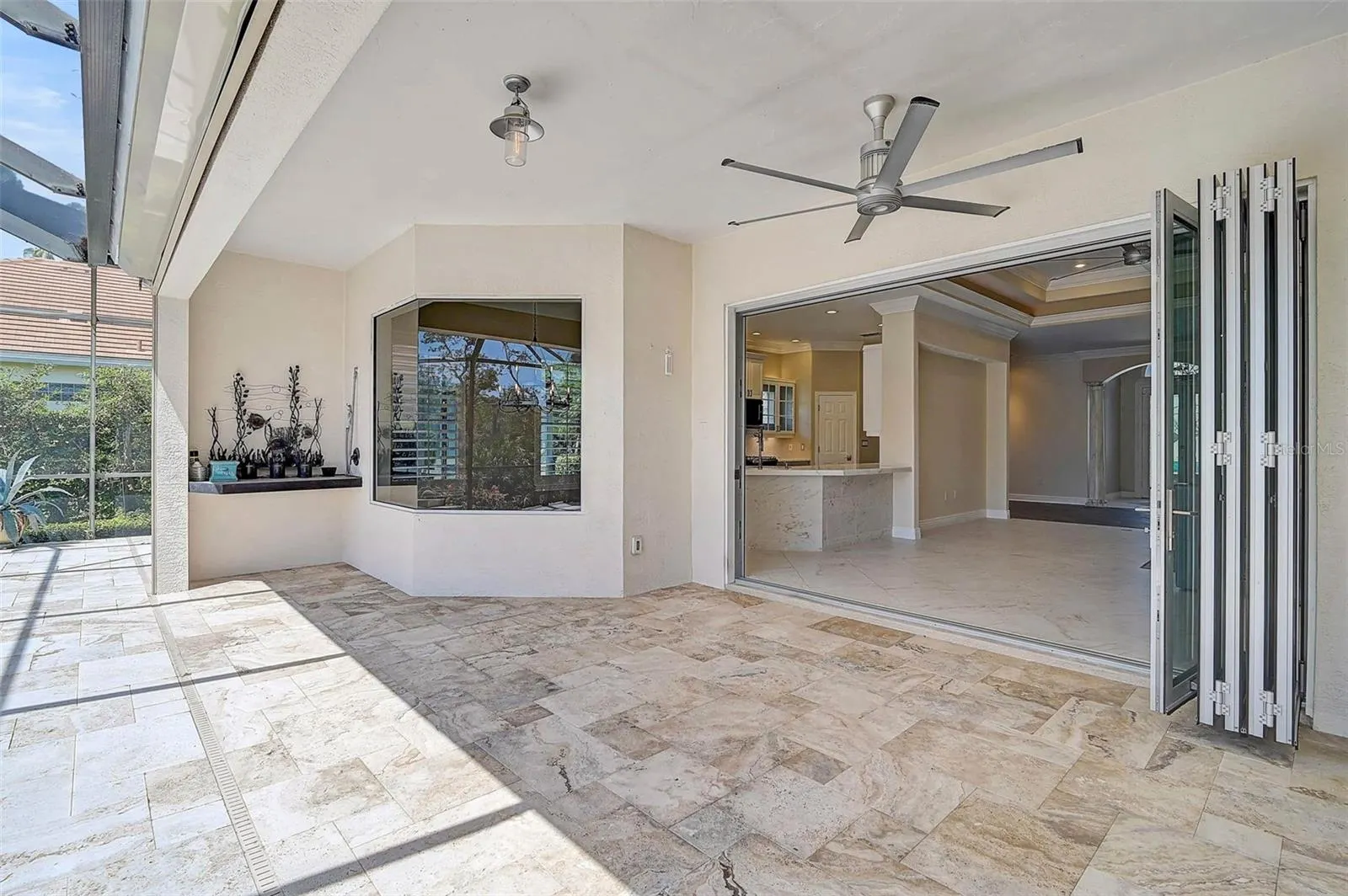 13 BAYHEAD LN