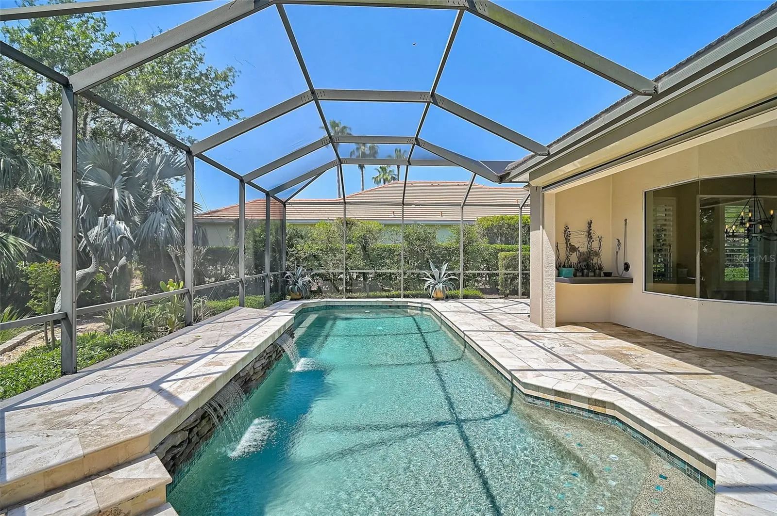 13 BAYHEAD LN