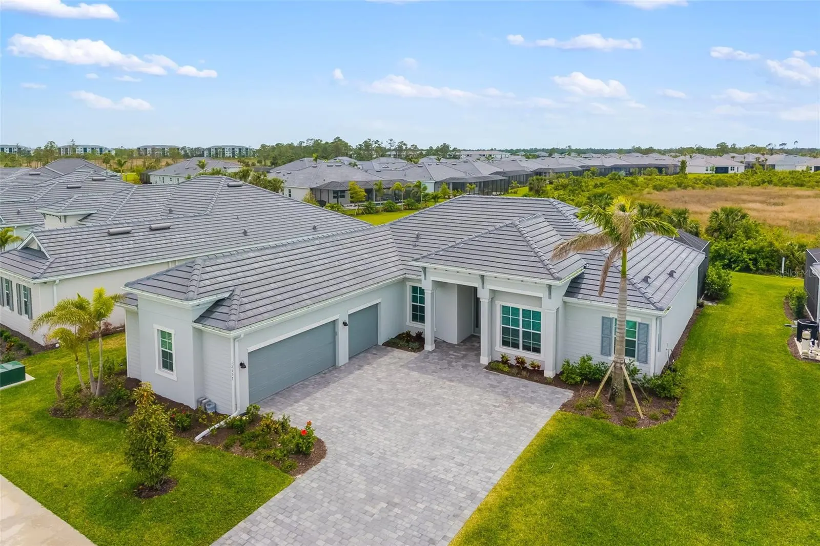 12557 GALAPAGOS CT