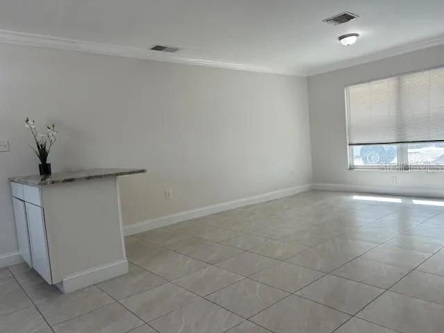 110 PINE AVE