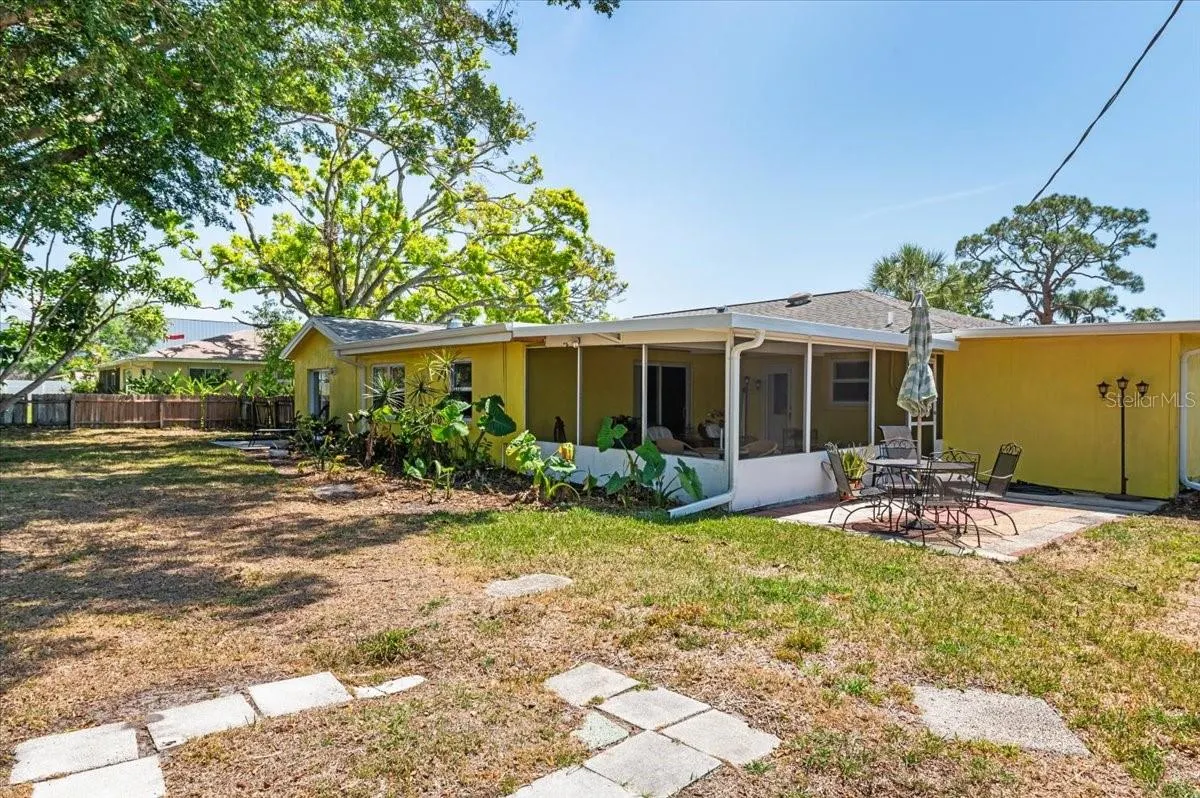 337 SOMERSET AVE