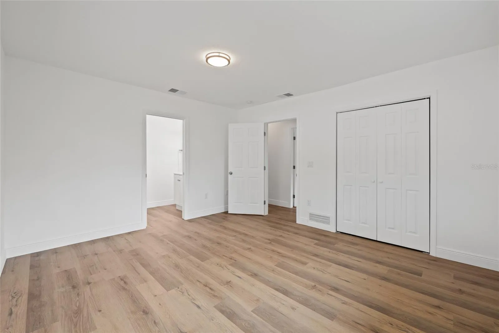 346 SUWANEE AVE