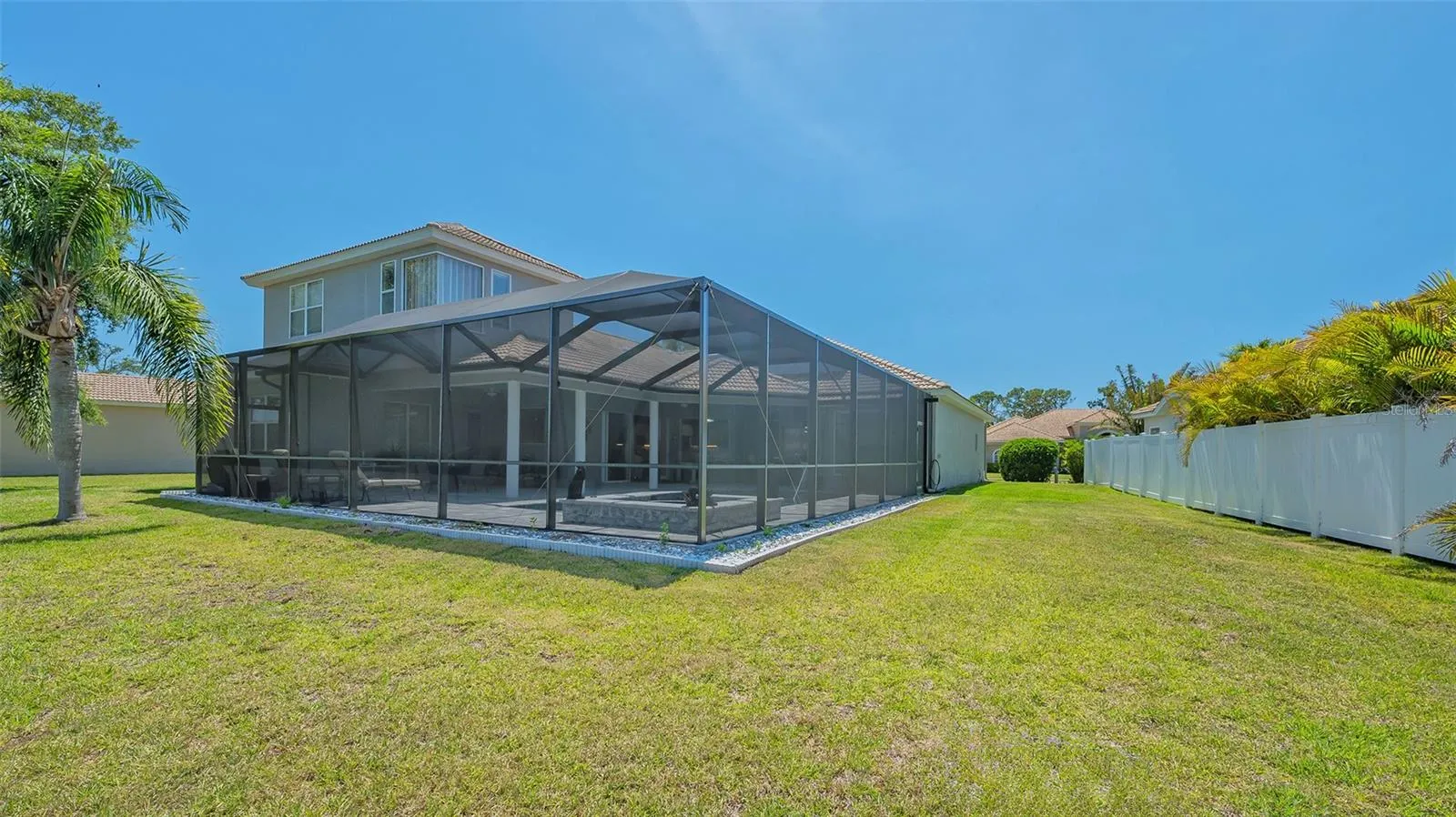 1085 MALLARD MARSH DR