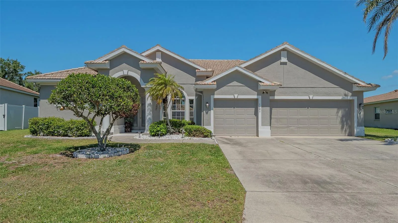 1085 MALLARD MARSH DR