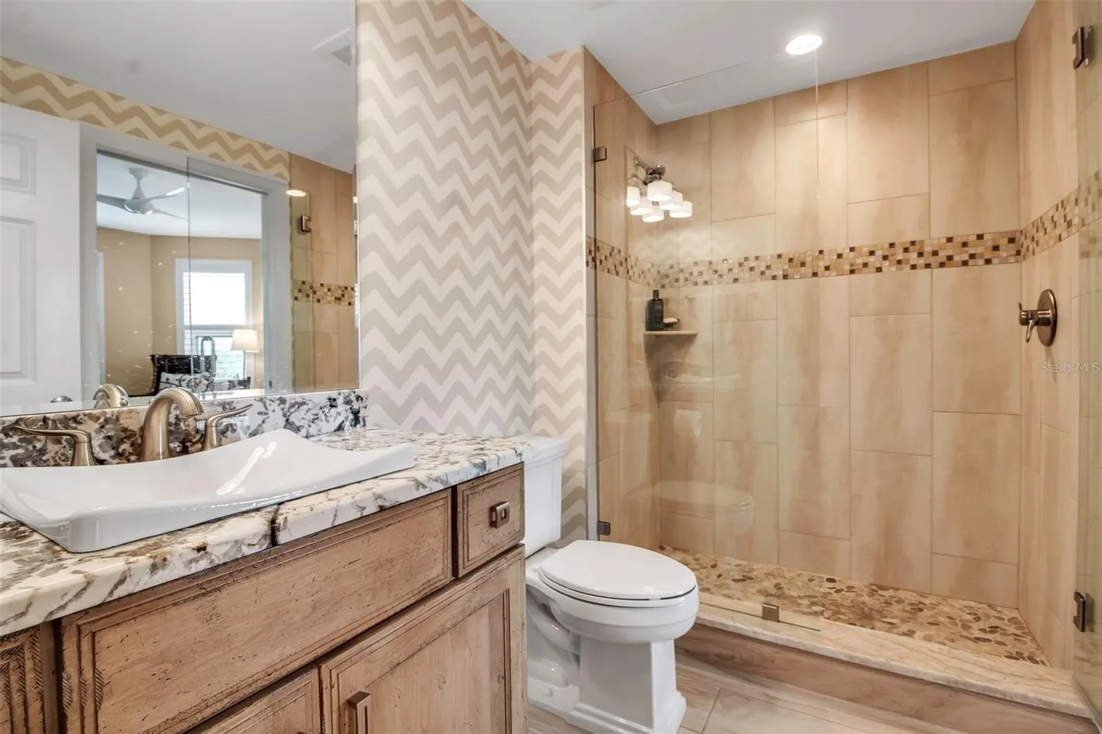 3621 NORTH POINT RD #603, #603