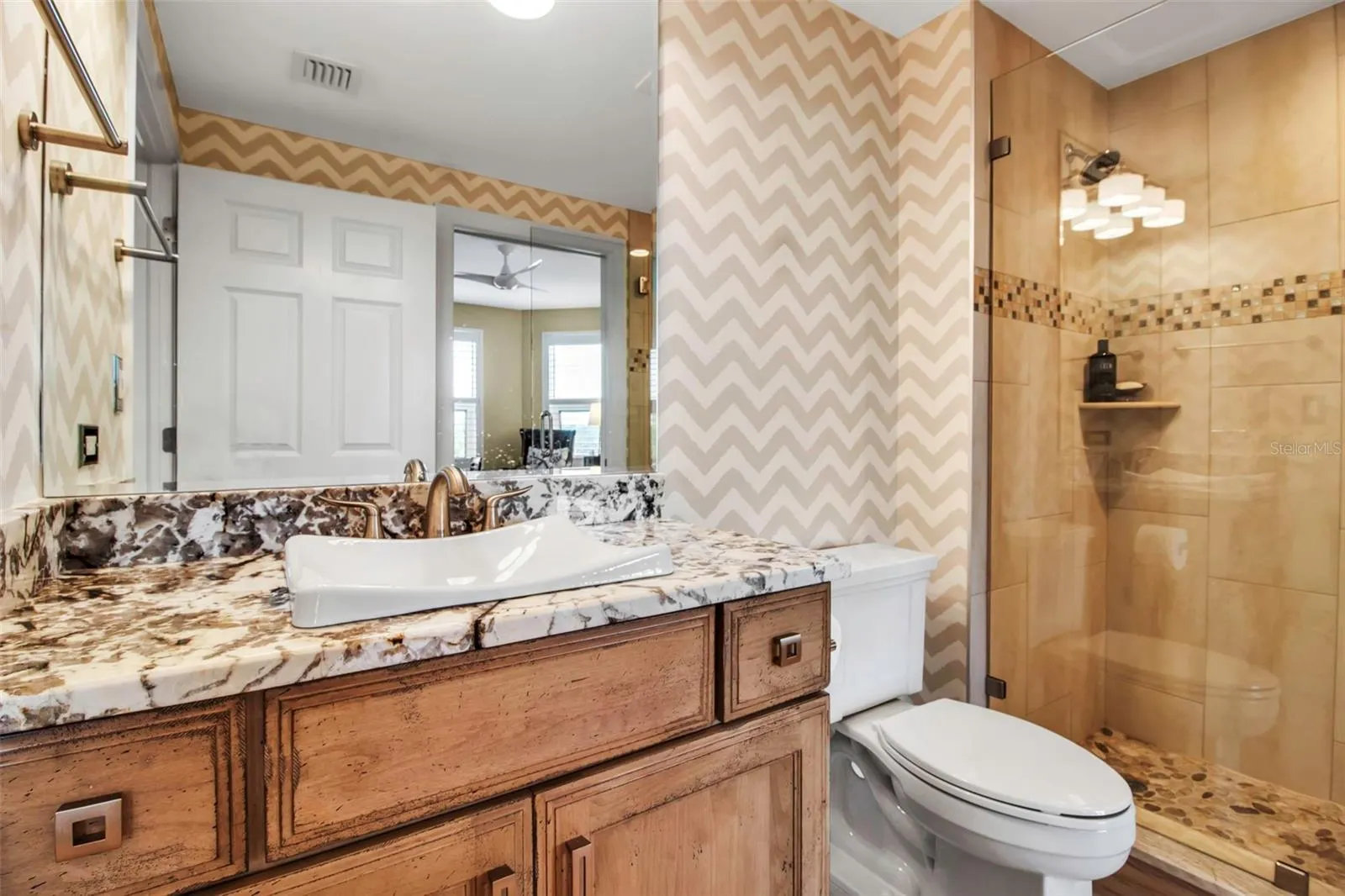 3621 NORTH POINT RD #603, #603