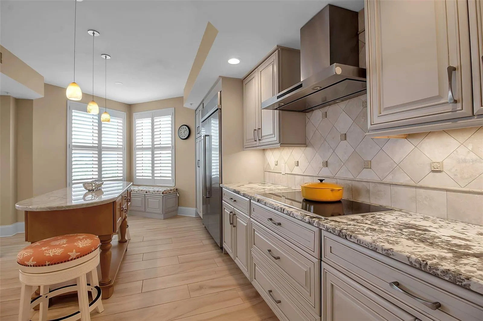 3621 NORTH POINT RD #603, #603