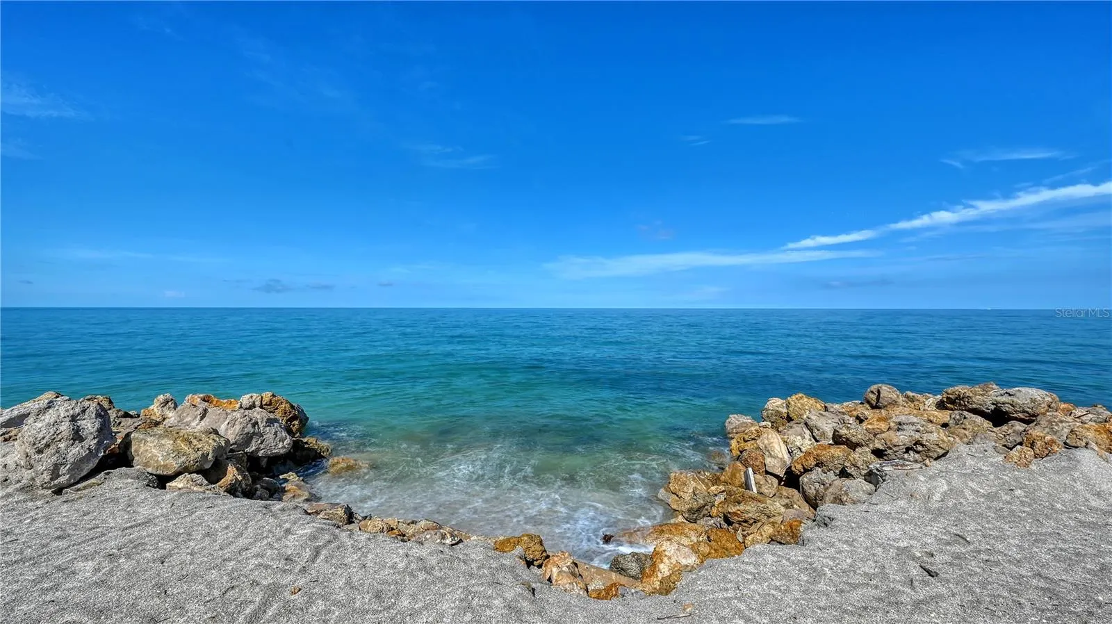 1042 N CASEY KEY RD