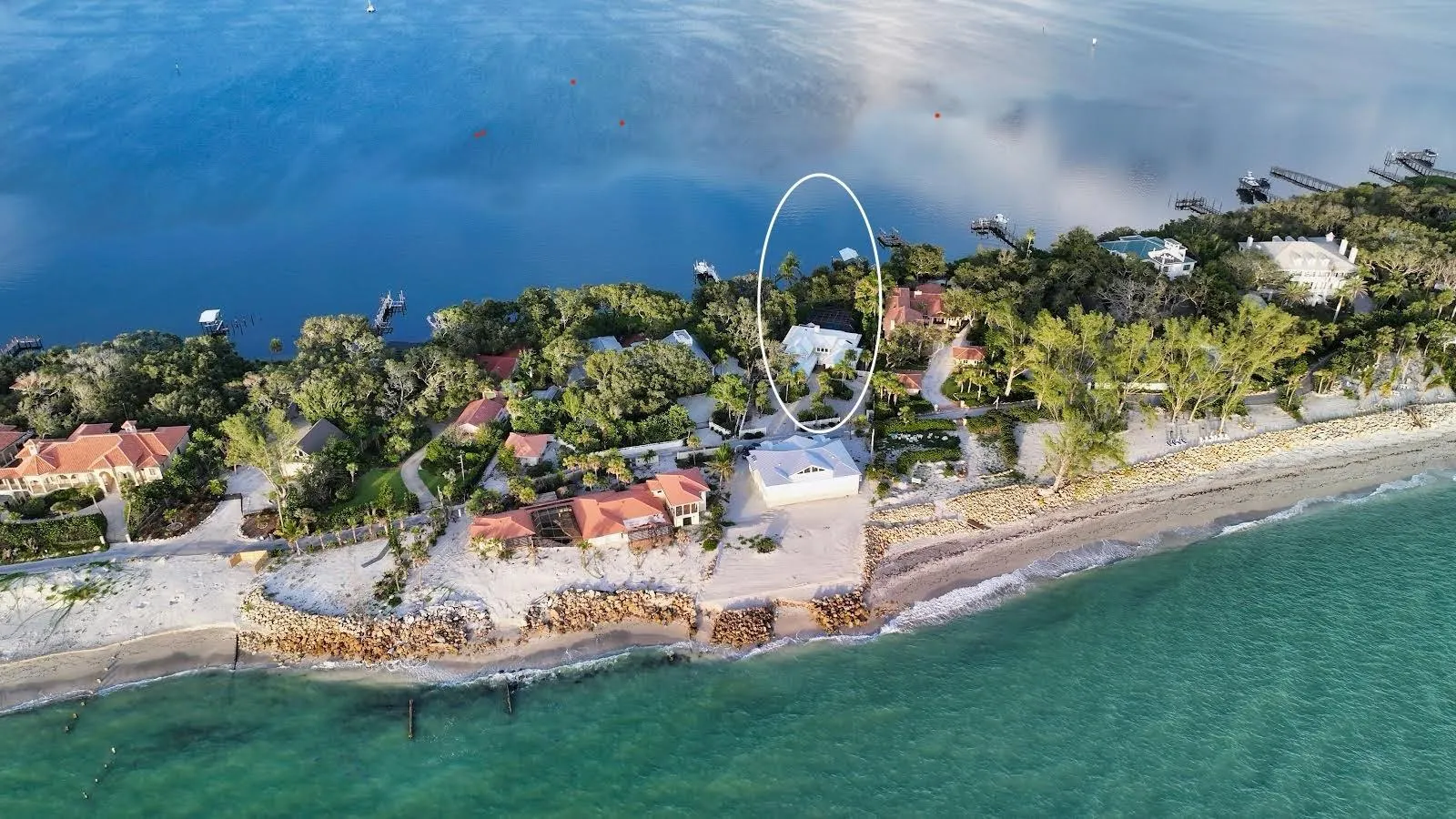 1042 N CASEY KEY RD