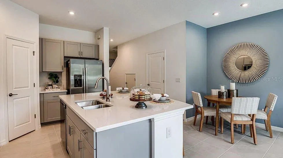 5889 BISCOTTI ST