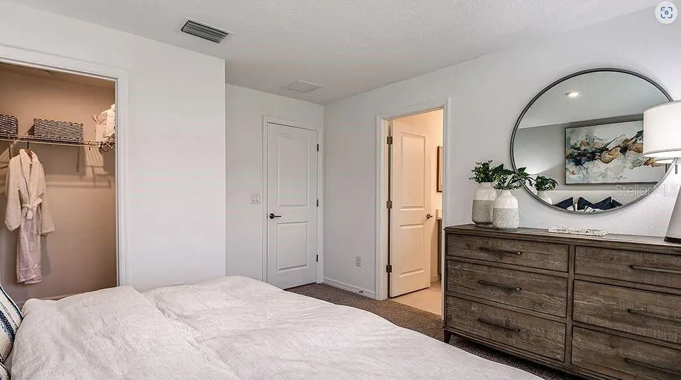5889 BISCOTTI ST