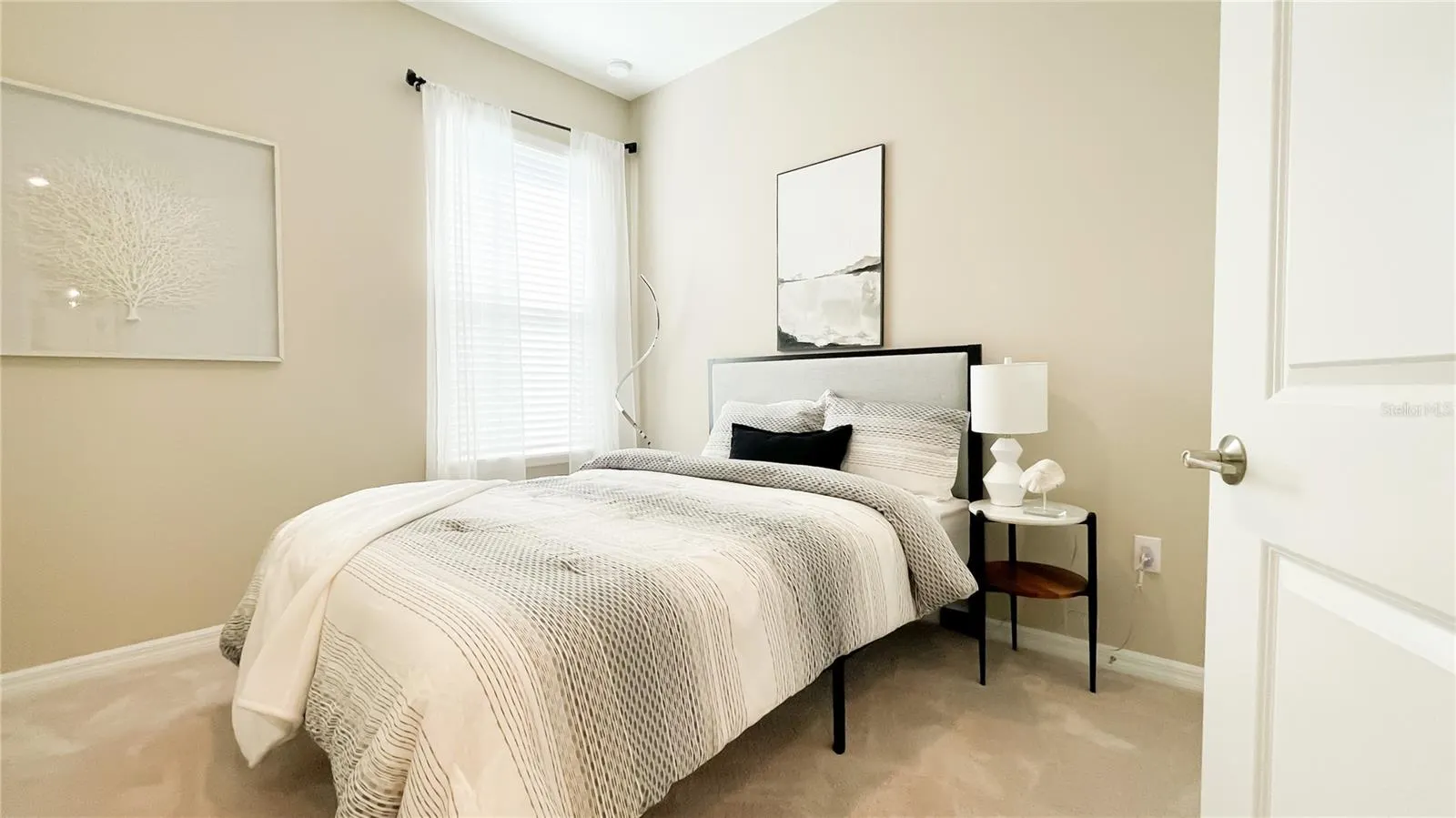 5684 BLUE REEF PLACE