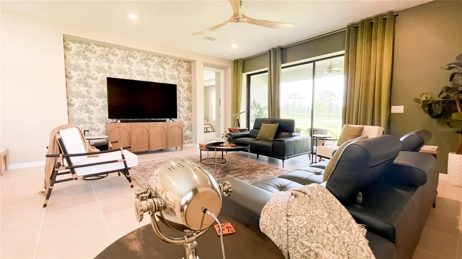 5684 BLUE REEF PLACE