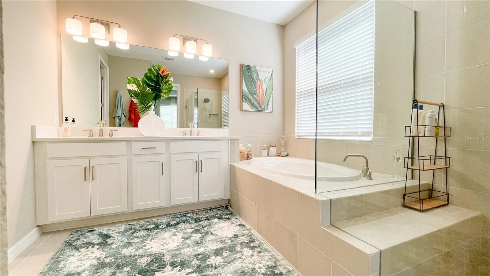 5684 BLUE REEF PLACE