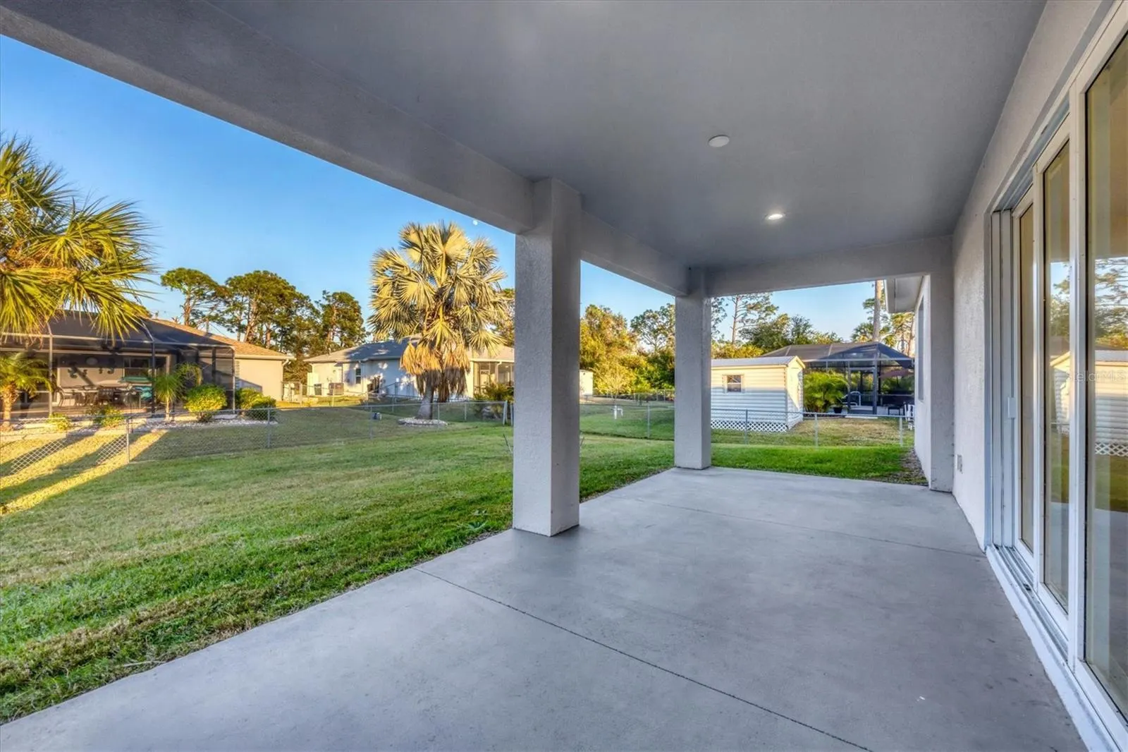 2258 MARGARET LN