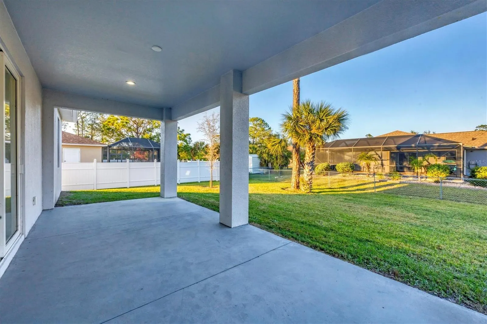 2258 MARGARET LN