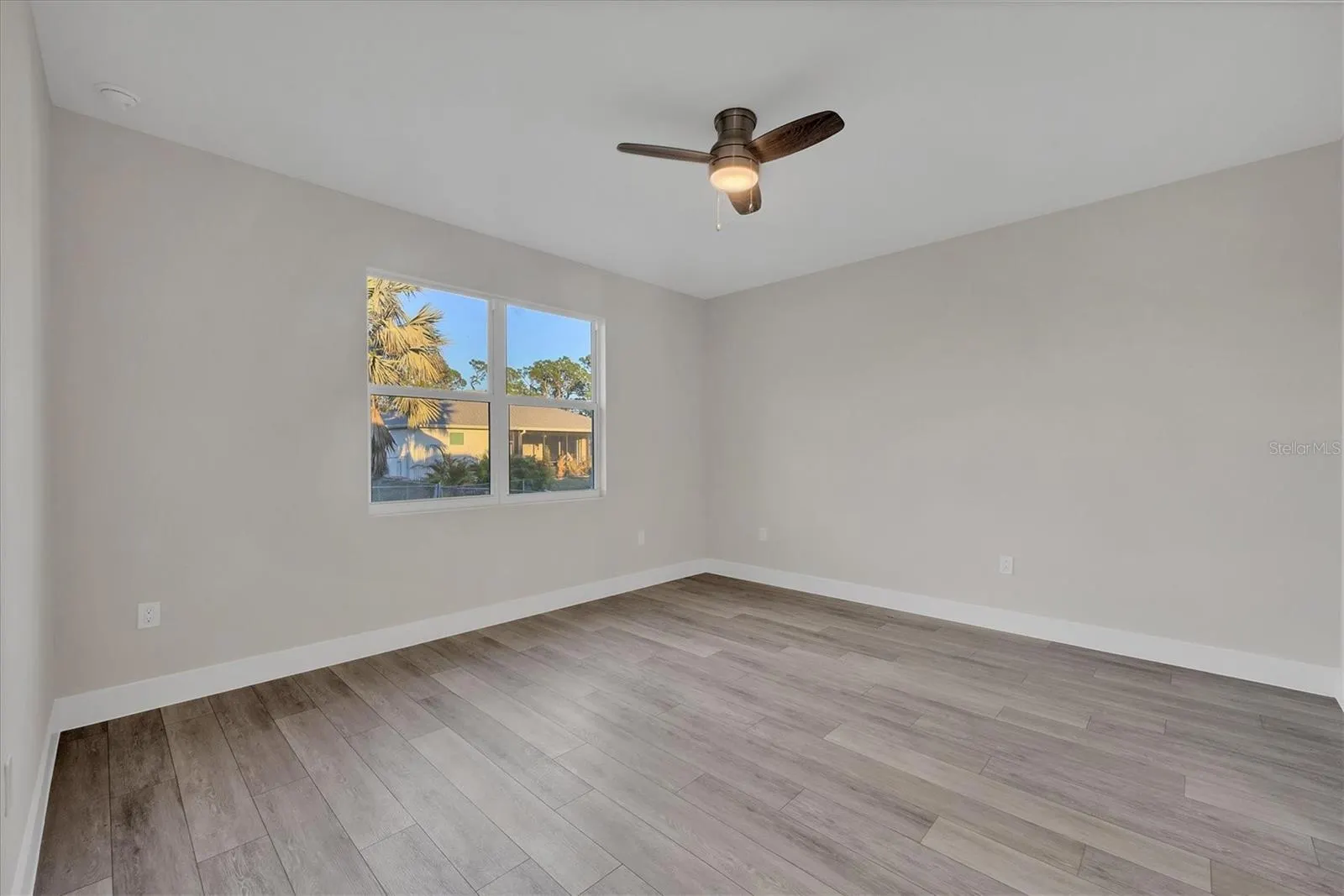 2258 MARGARET LN