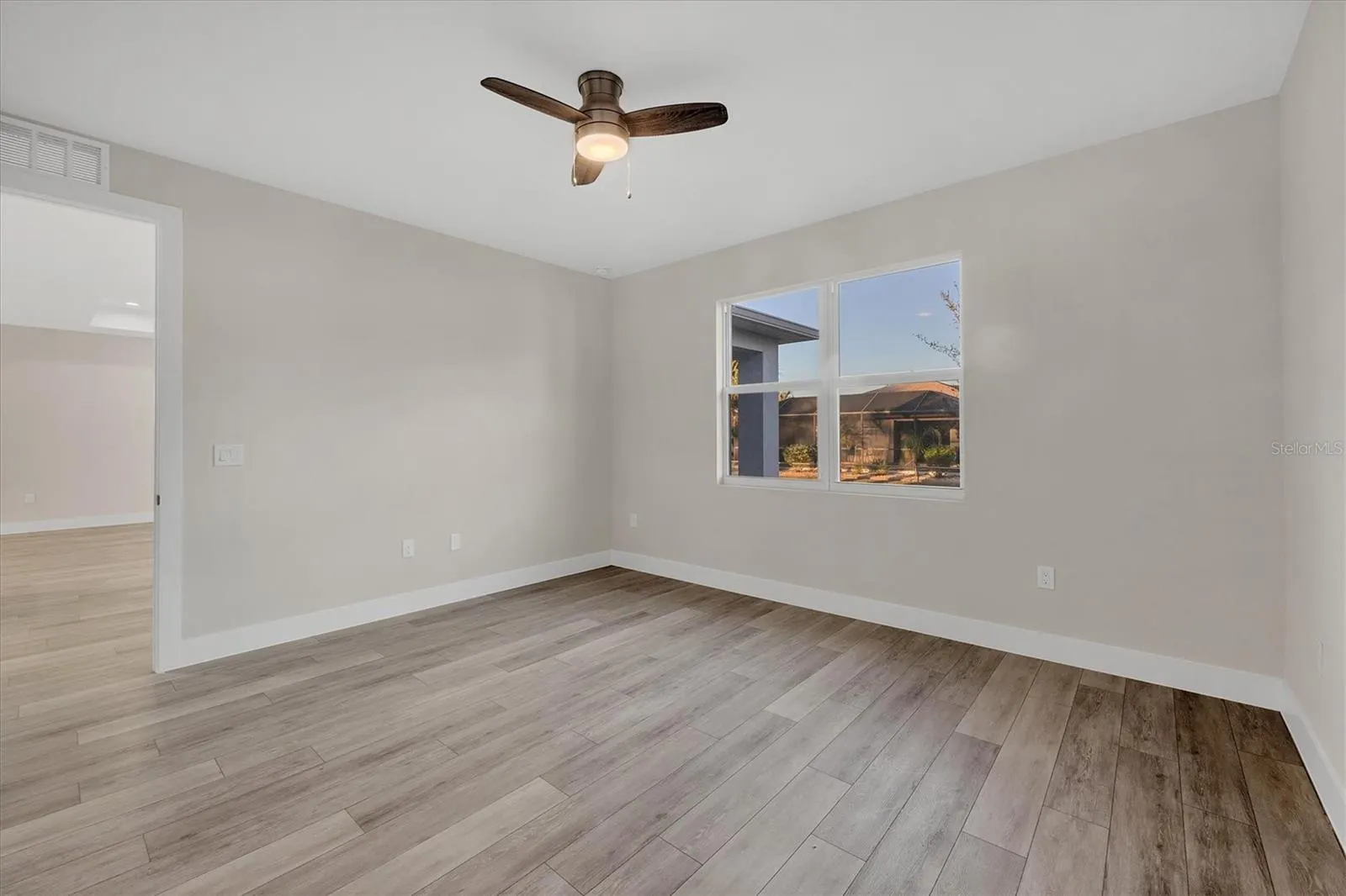 2258 MARGARET LN