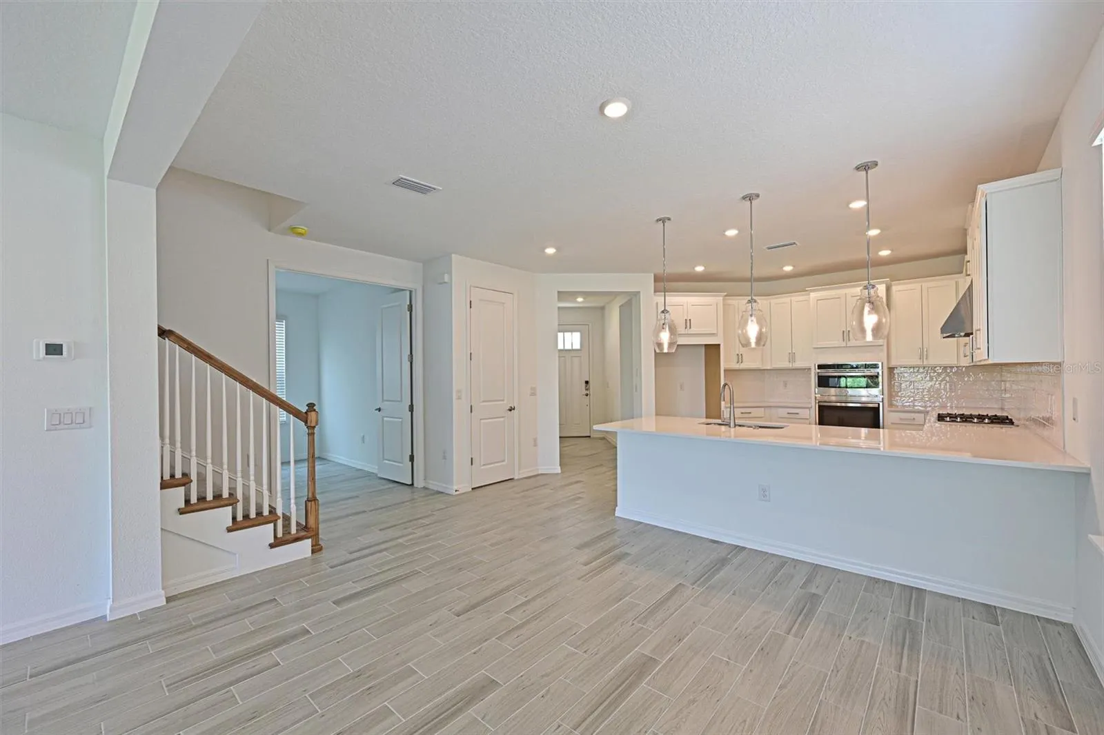 15033 SHADY PALMS LN