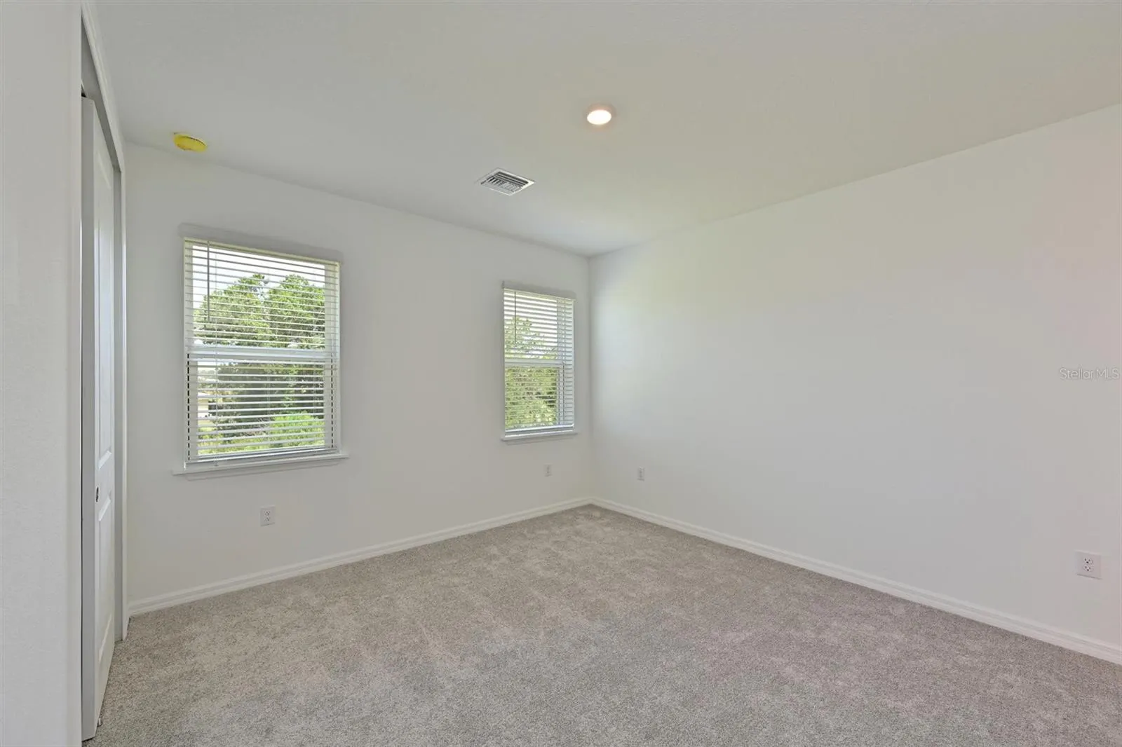 15033 SHADY PALMS LN