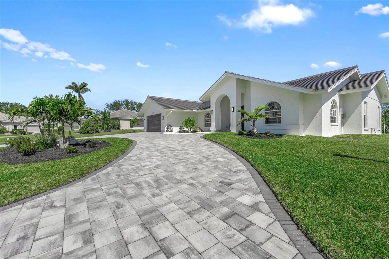 1527 BUOY LN