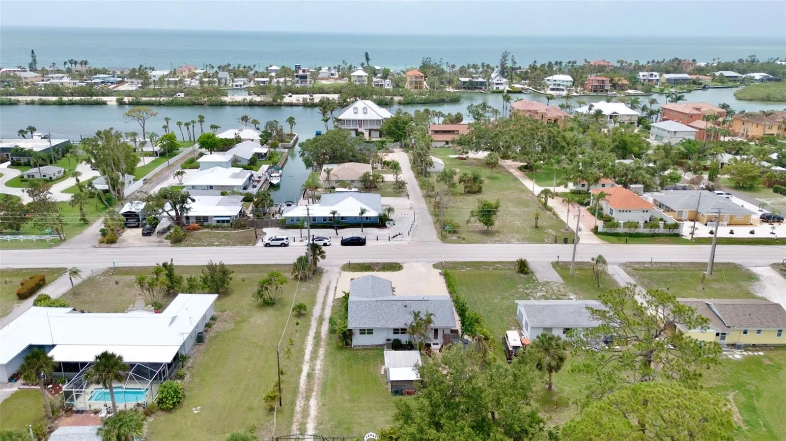 404 BAYSHORE RD