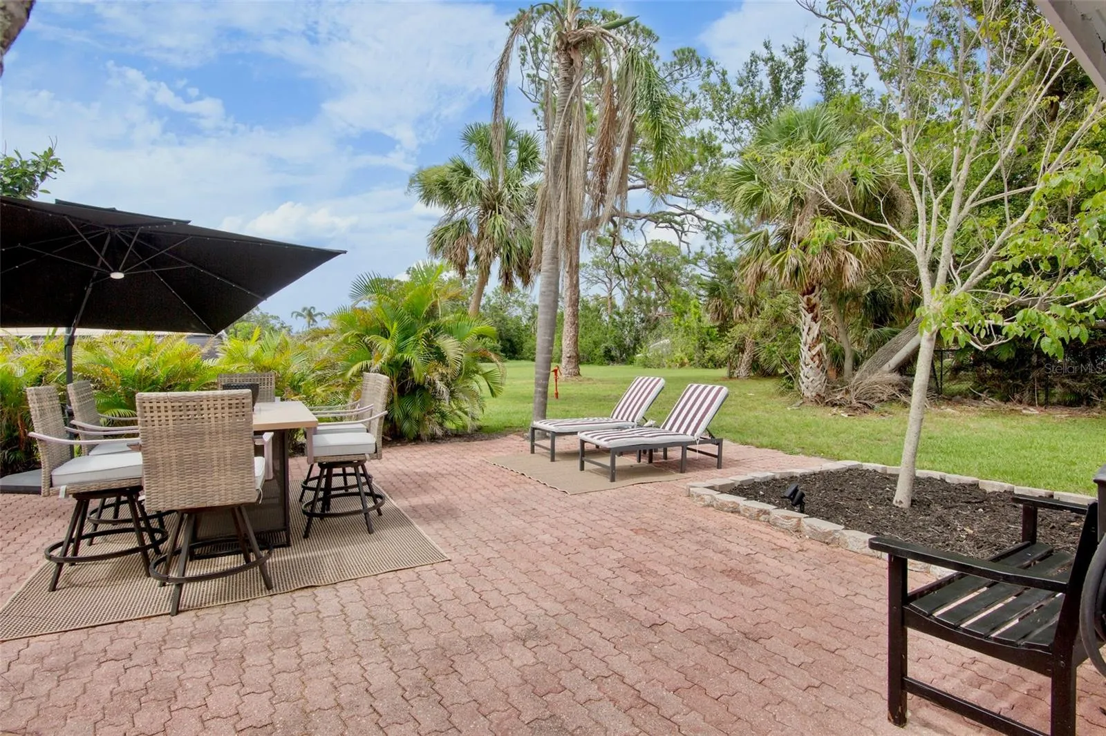 404 BAYSHORE RD