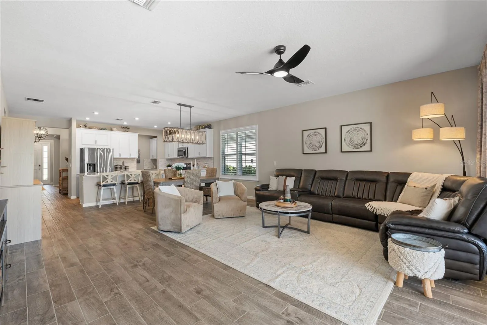 15316 SHADY PALMS LN