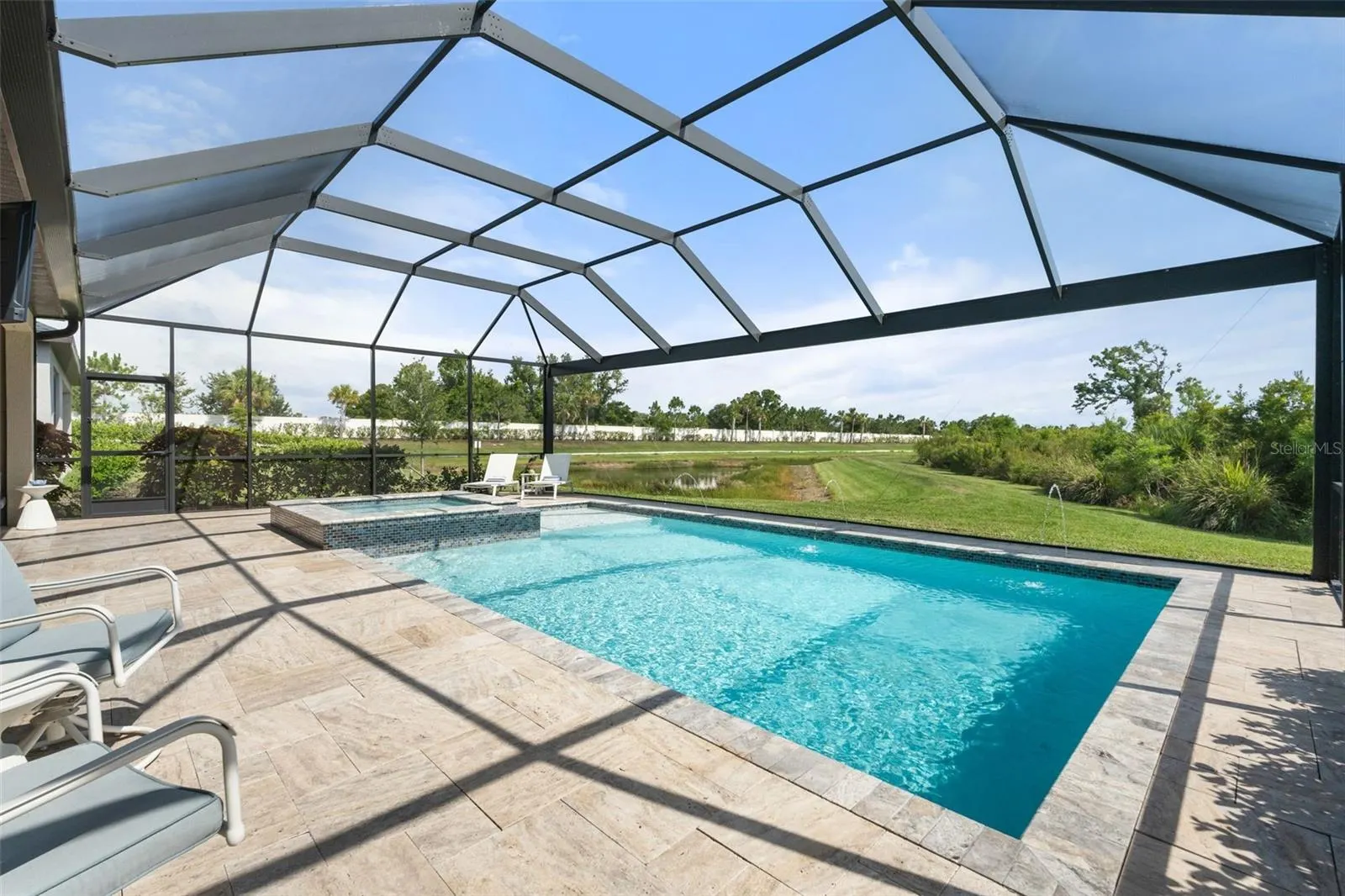 15316 SHADY PALMS LN