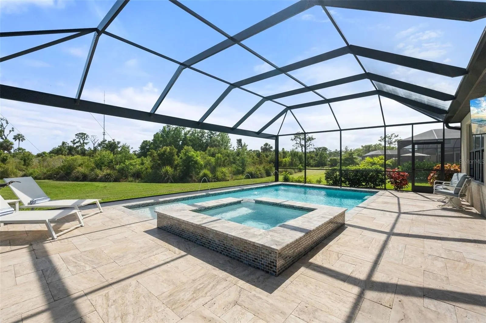 15316 SHADY PALMS LN