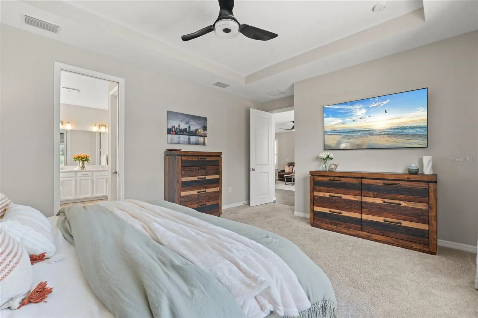 15316 SHADY PALMS LN