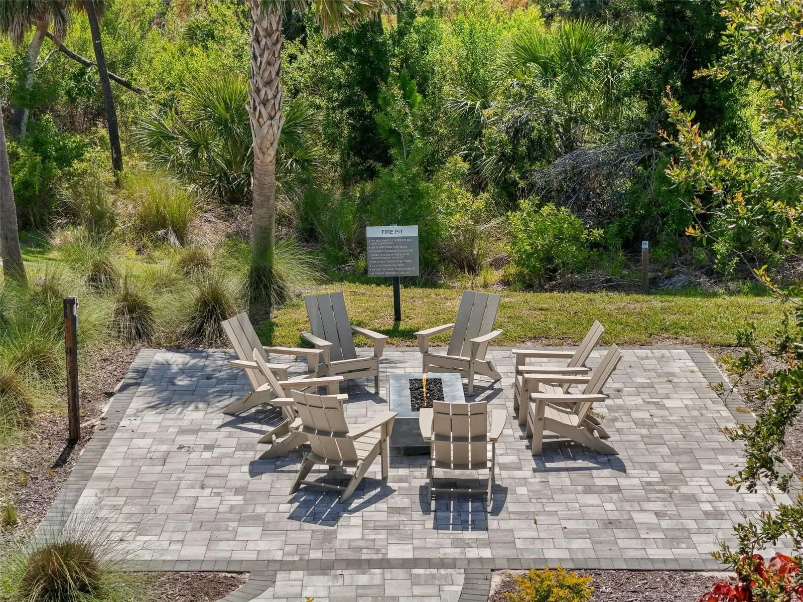15316 SHADY PALMS LN