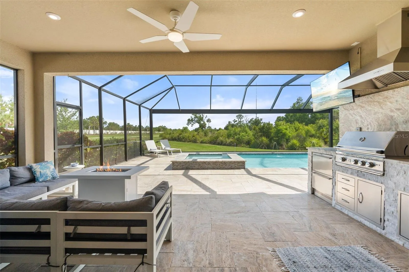 15316 SHADY PALMS LN