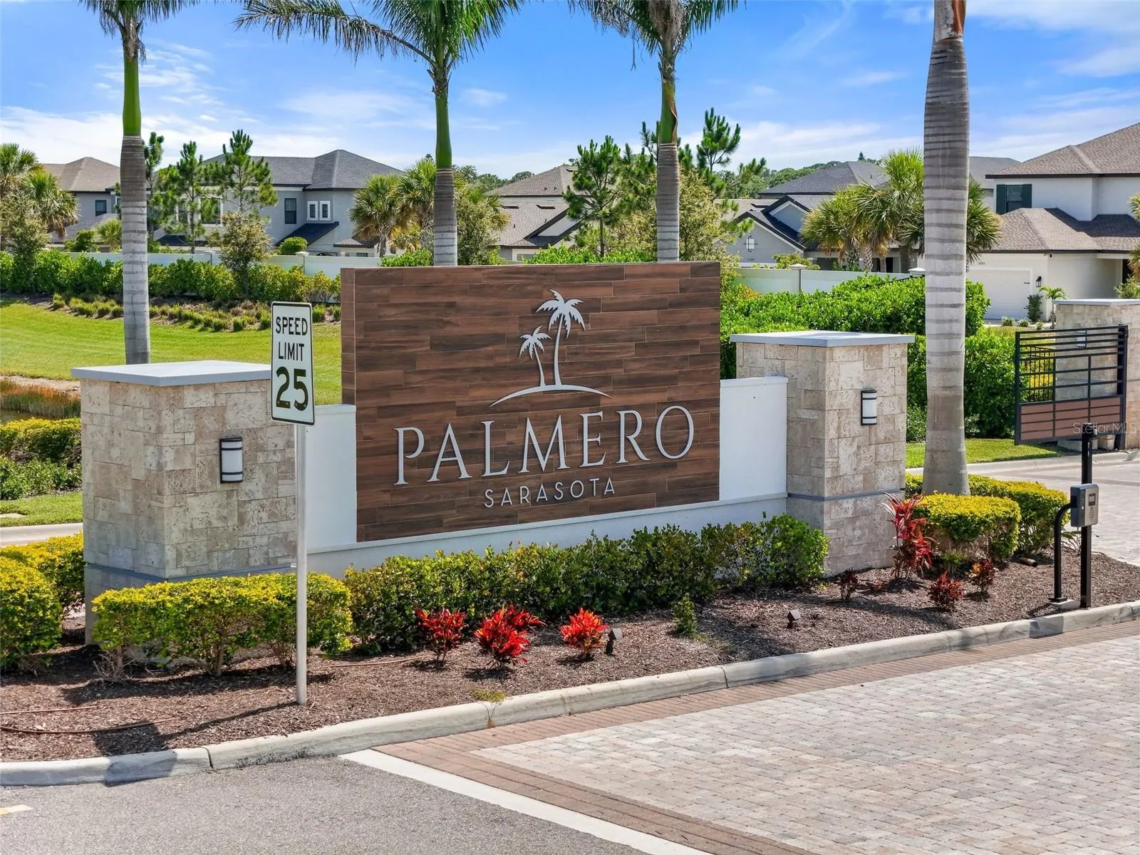 15316 SHADY PALMS LN
