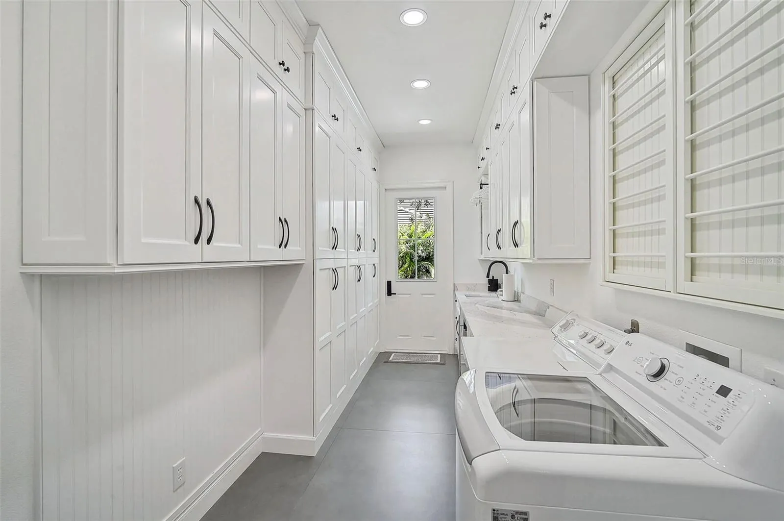 140 SUGAR MILL DR